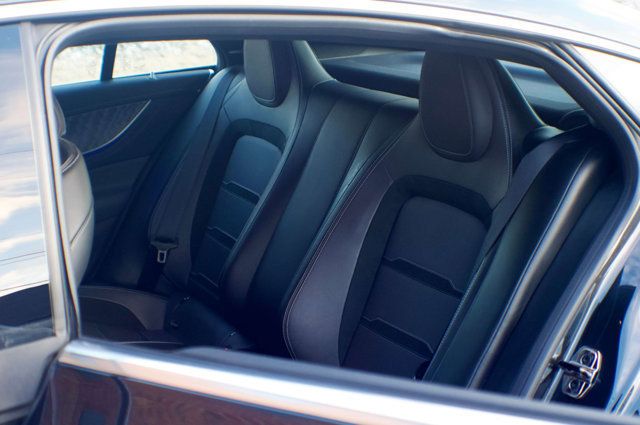 2019 Mercedes-Benz AMG GT LocalTrade/MSRP$114520/AMG-GT/DriverAssistancePkg/NAV - 22986522 - 46