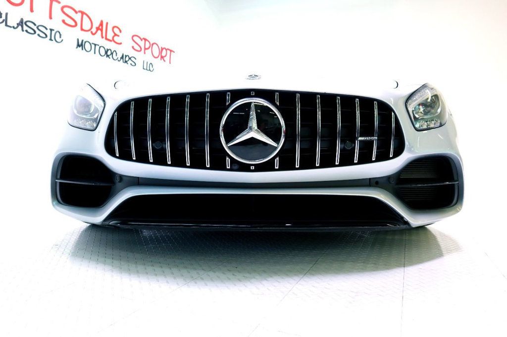 2019 Mercedes Benz AMG GT photo 18