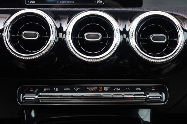 2019 Mercedes-Benz A-Class A 220 - 23066035 - 40