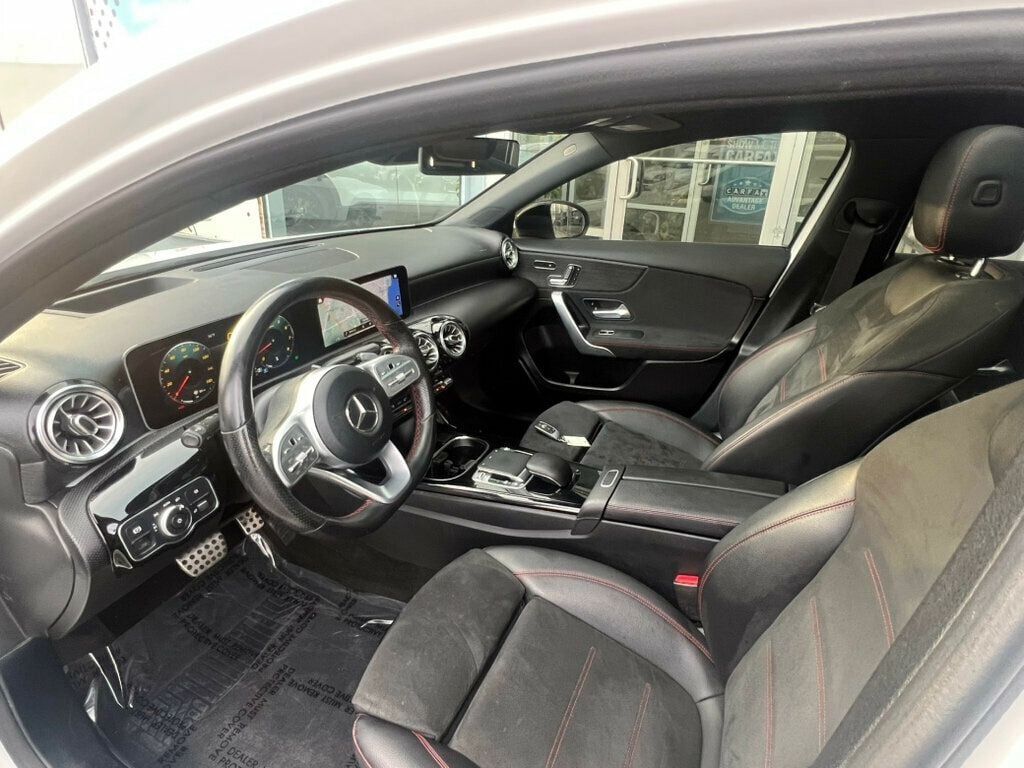 2019 Mercedes-Benz A-Class A 220 4MATIC Sedan - 22637572 - 36