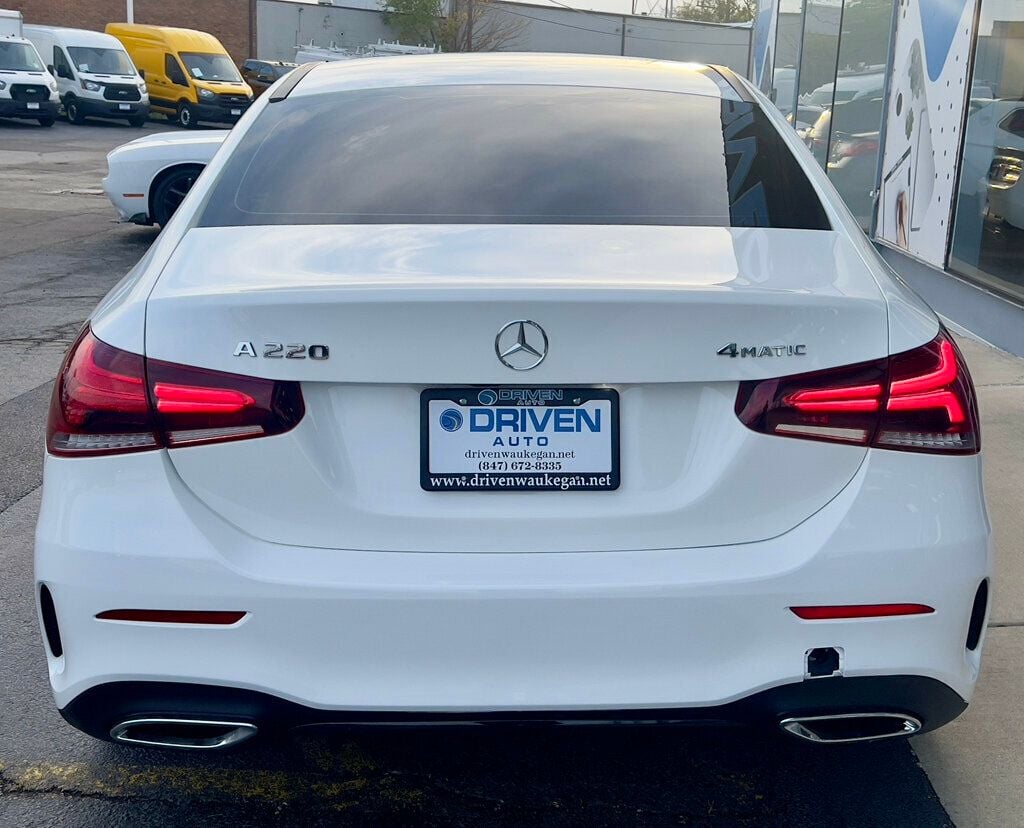 2019 Mercedes-Benz A-Class A 220 4MATIC Sedan - 22637572 - 3