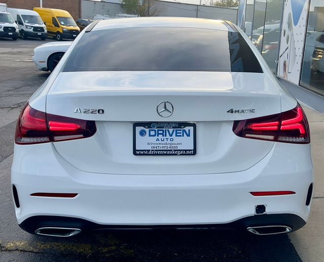 2019 Mercedes-Benz A-Class A 220 4MATIC Sedan - 22637572 - 3