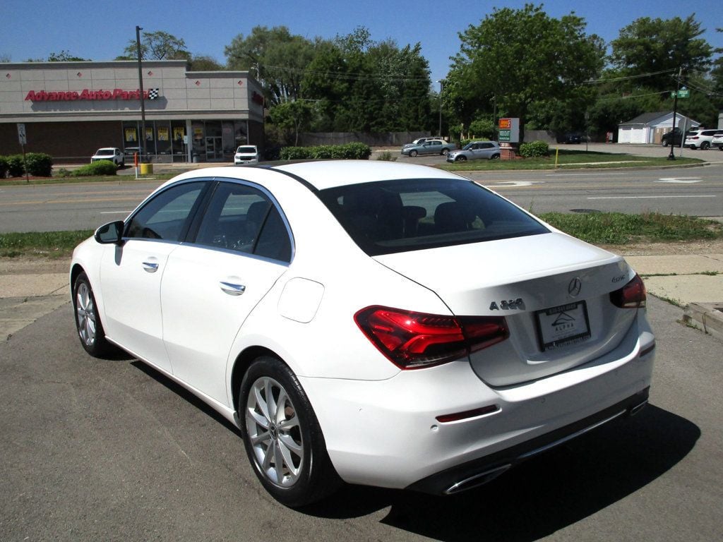 2019 Mercedes-Benz A-Class A 220 4MATIC Sedan - 23028071 - 9