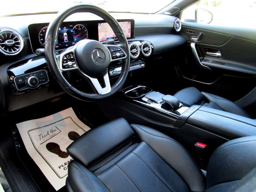2019 Mercedes-Benz A-Class A 220 4MATIC Sedan - 23028071 - 12