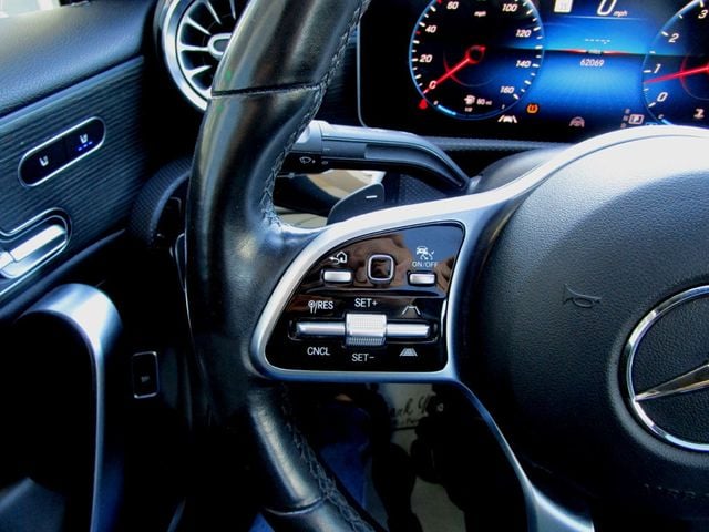 2019 Mercedes-Benz A-Class A 220 4MATIC Sedan - 23028071 - 20