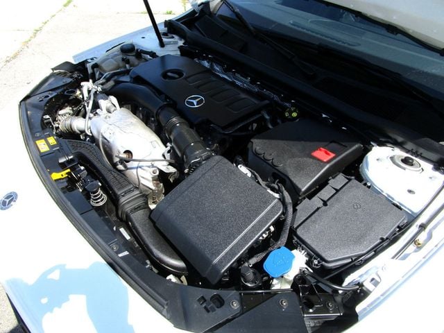 2019 Mercedes-Benz A-Class A 220 4MATIC Sedan - 23028071 - 34
