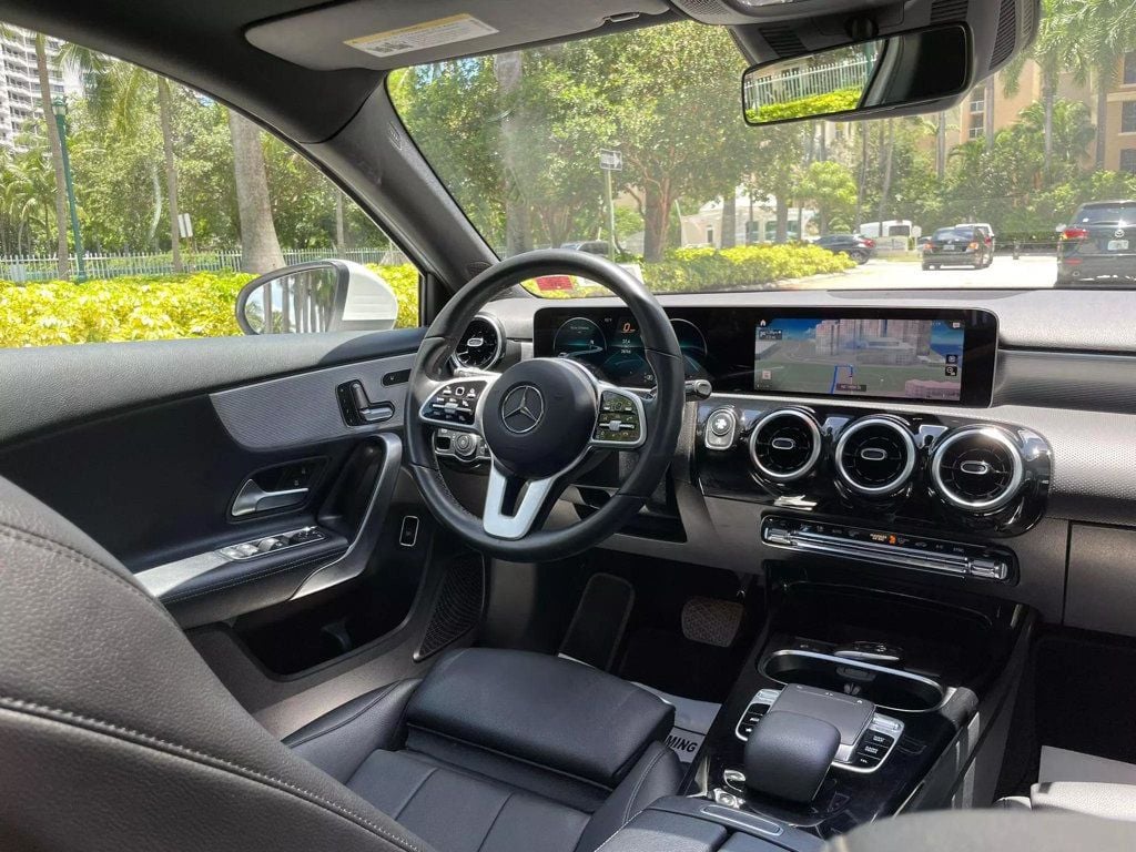 2019 Mercedes-Benz A-Class A 220 4MATIC Sedan - 22519941 - 23