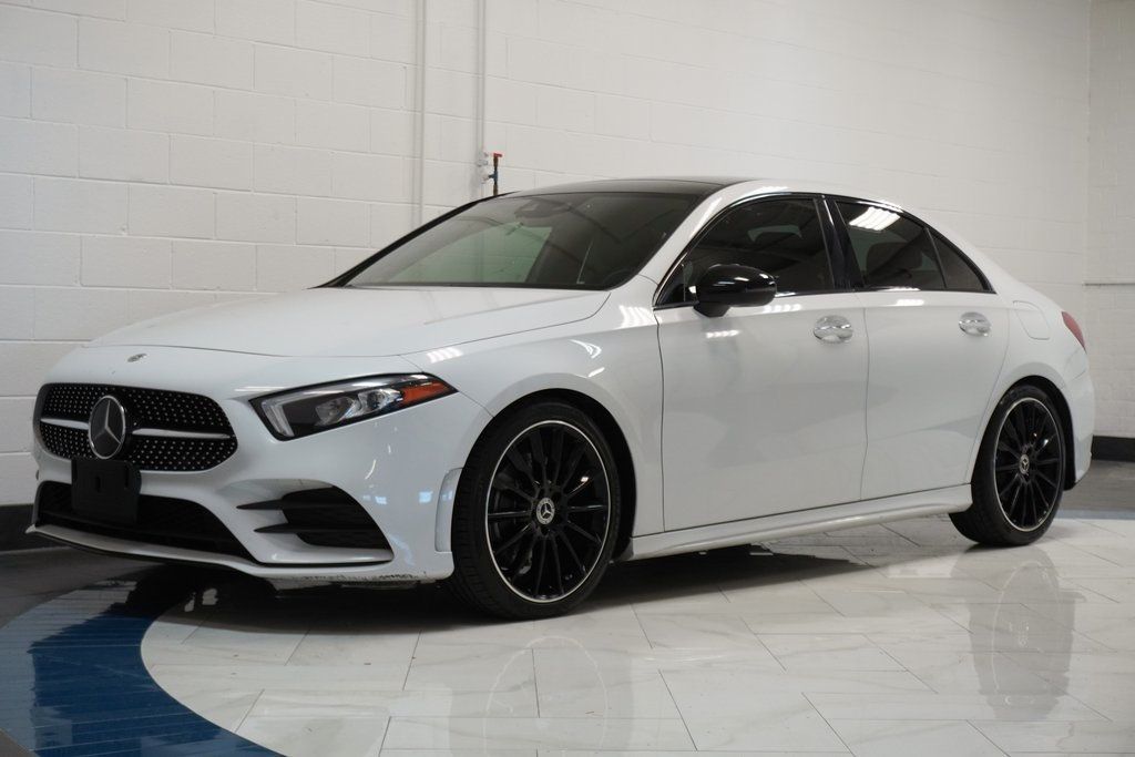 2019 Mercedes Benz A 220 4MATIC photo 3