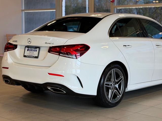 2019 Mercedes-Benz A-Class A 220 4MATIC Sedan - 23017167 - 10