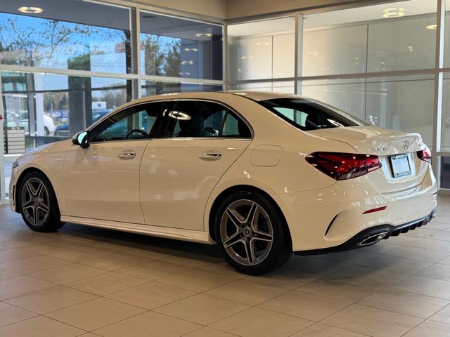 2019 Mercedes-Benz A-Class A 220 4MATIC Sedan - 23017167 - 13