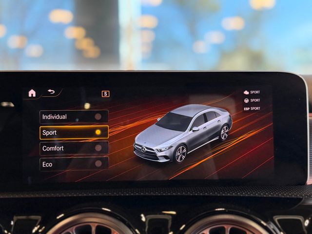 2019 Mercedes-Benz A-Class A 220 4MATIC Sedan - 23017167 - 34