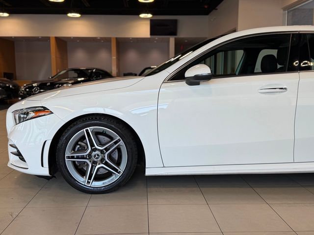 2019 Mercedes-Benz A-Class A 220 4MATIC Sedan - 23017167 - 7