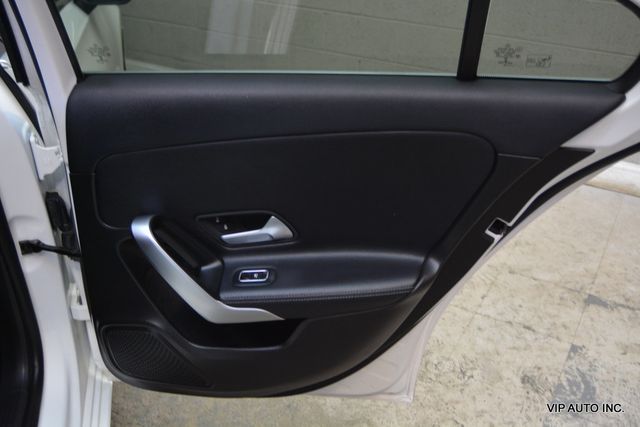 2019 Mercedes-Benz A-Class A 220 4MATIC Sedan - 23075570 - 17