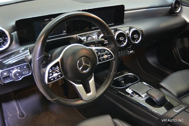 2019 Mercedes-Benz A-Class A 220 4MATIC Sedan - 23075570 - 18
