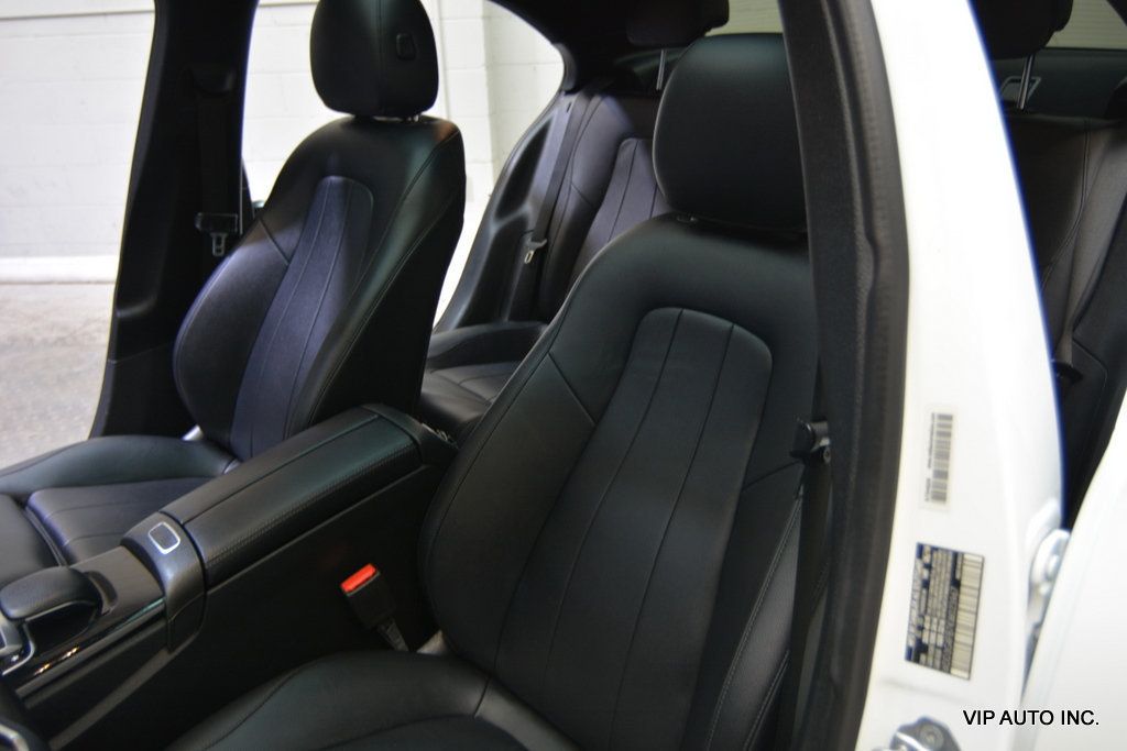 2019 Mercedes-Benz A-Class A 220 4MATIC Sedan - 23075570 - 20