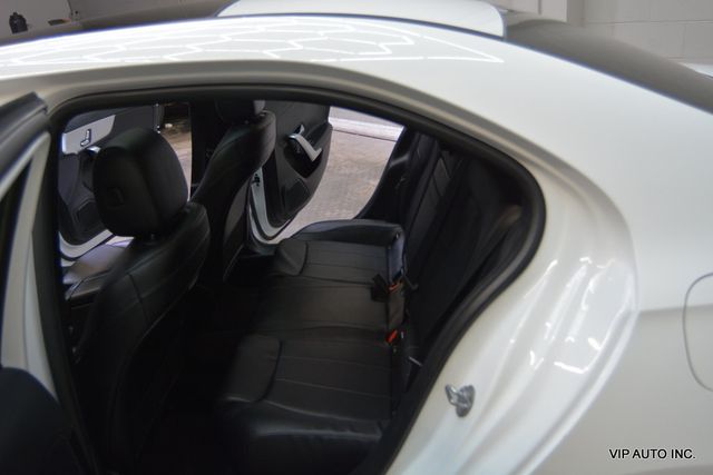 2019 Mercedes-Benz A-Class A 220 4MATIC Sedan - 23075570 - 37