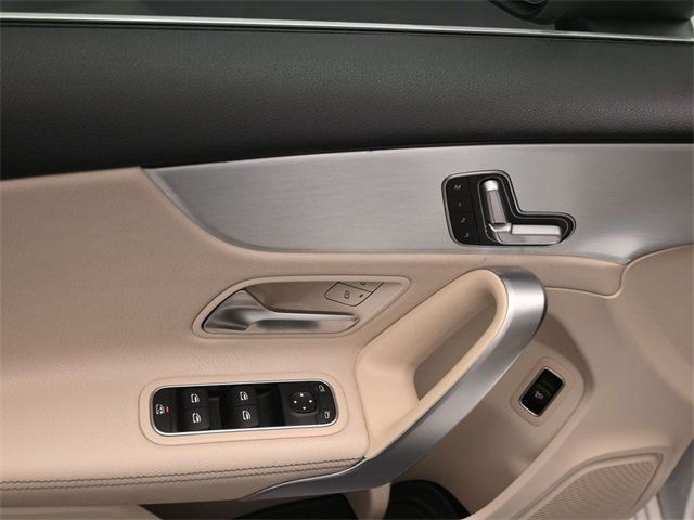2019 Mercedes-Benz A-Class A 220 Sedan - 22970076 - 4