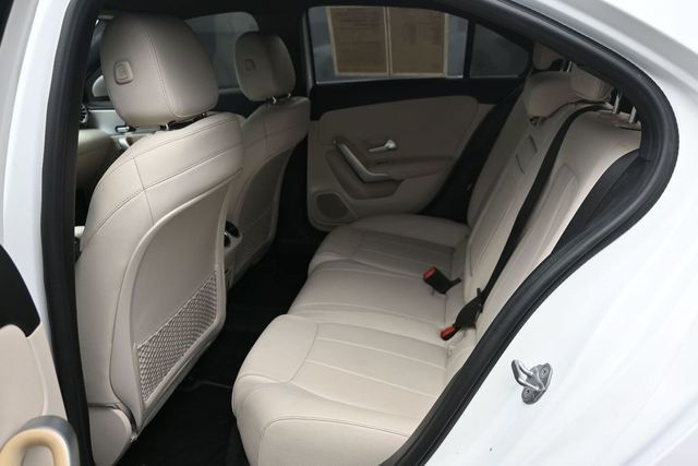 2019 Mercedes-Benz A-Class A 220 Sedan - 23023301 - 7