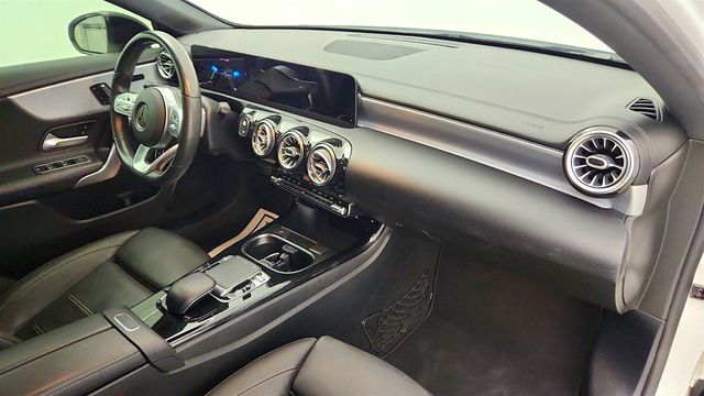 2019 Mercedes-Benz A-Class A 220 Sedan - 23042191 - 21