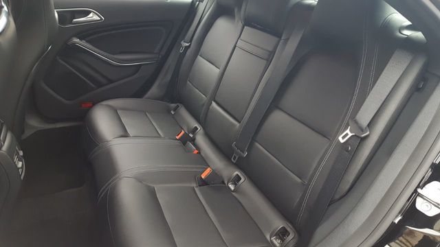 2019 Mercedes-Benz CLA 250 4MATIC w/Panomeric Roof - 18164244 - 13