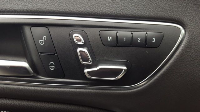 2019 Mercedes-Benz CLA 250 4MATIC w/Panomeric Roof - 18164244 - 18