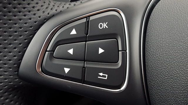 2019 Mercedes-Benz CLA 250 4MATIC w/Panomeric Roof - 18164244 - 20