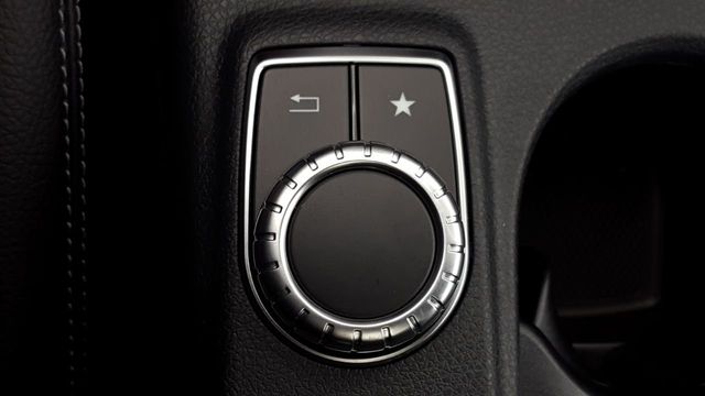 2019 Mercedes-Benz CLA 250 4MATIC w/Panomeric Roof - 18164244 - 22