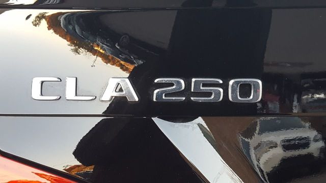 2019 Mercedes-Benz CLA 250 4MATIC w/Panomeric Roof - 18164244 - 6