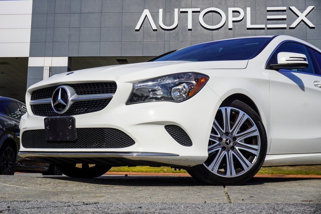 2019 Mercedes Benz CLA 250 photo 2