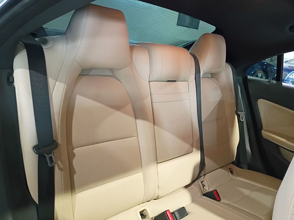 2019 Mercedes-Benz CLA CLA 250 Coupe Clean Title Florida Car - 23094476 - 33