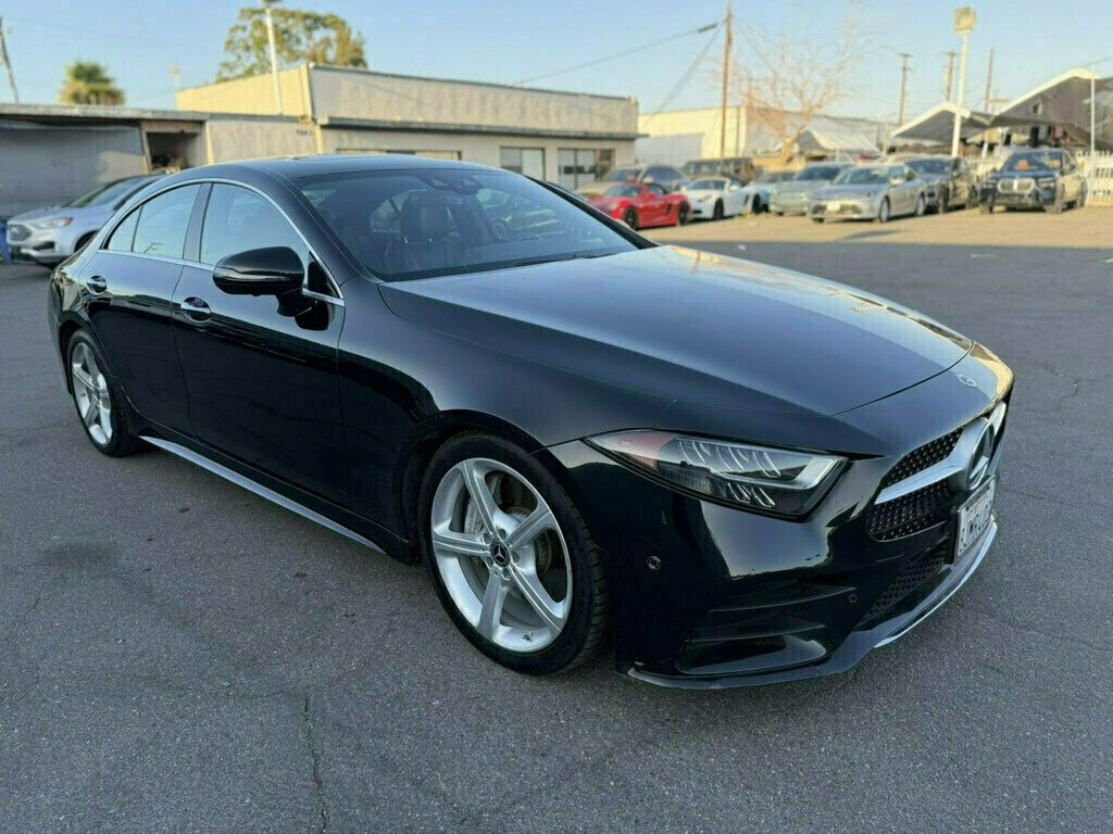 Mercedes-Benz CLS photo 3