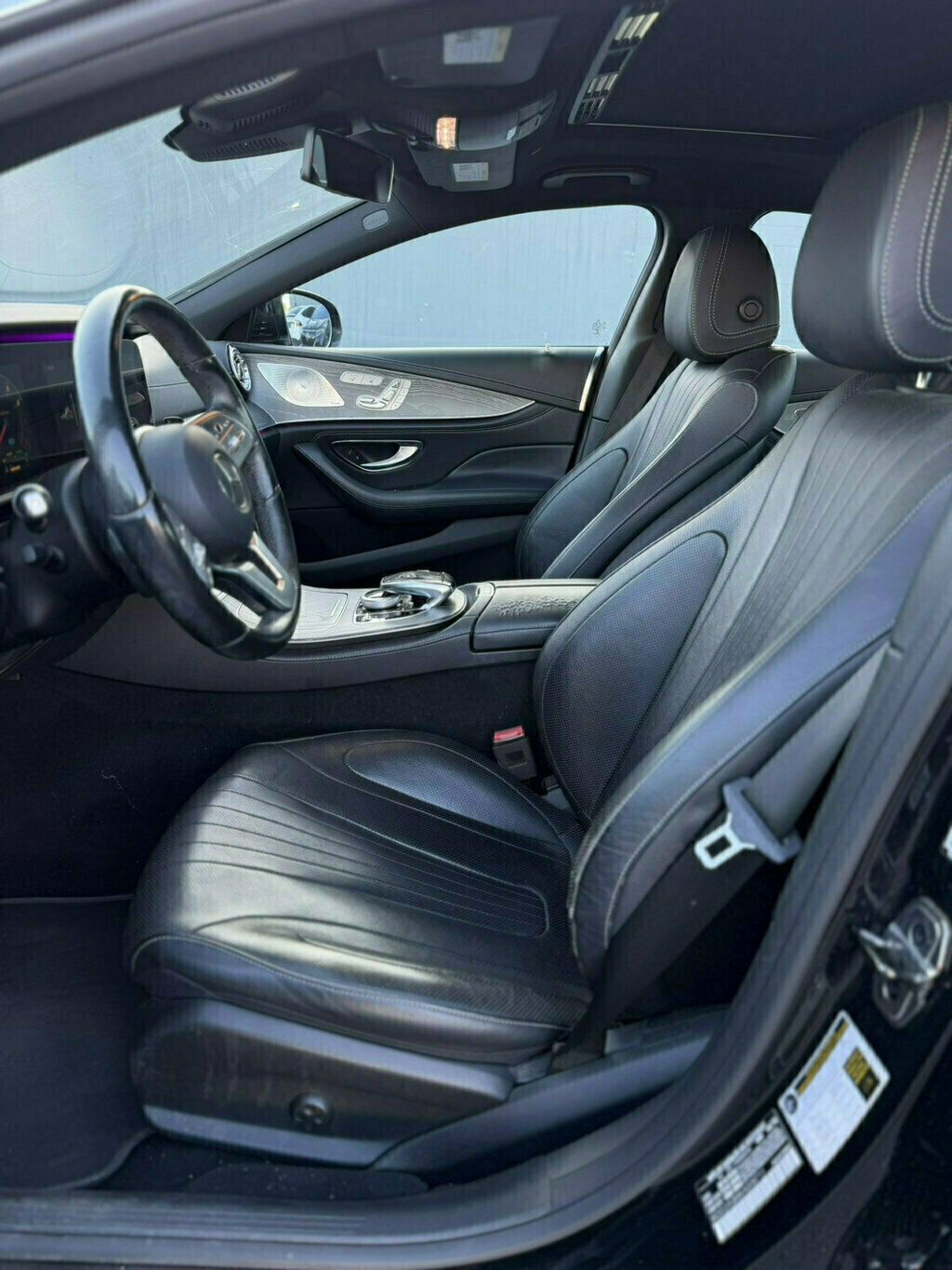 Mercedes-Benz CLS photo 7