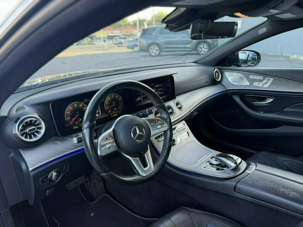Mercedes-Benz CLS photo 9