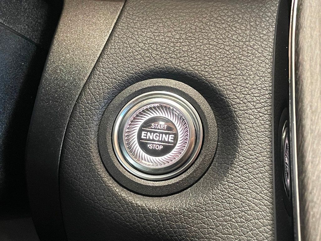 2019 Mercedes-Benz C-Class AMG C 43 4MATIC Sedan - 22939516 - 32