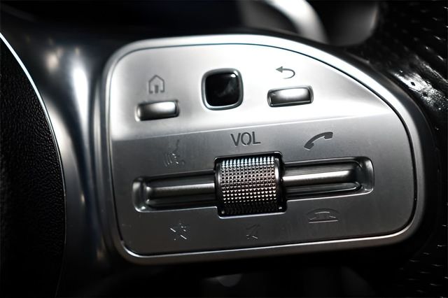 2019 Mercedes-Benz C-Class AMG C 63 S Cabriolet - 22980304 - 25