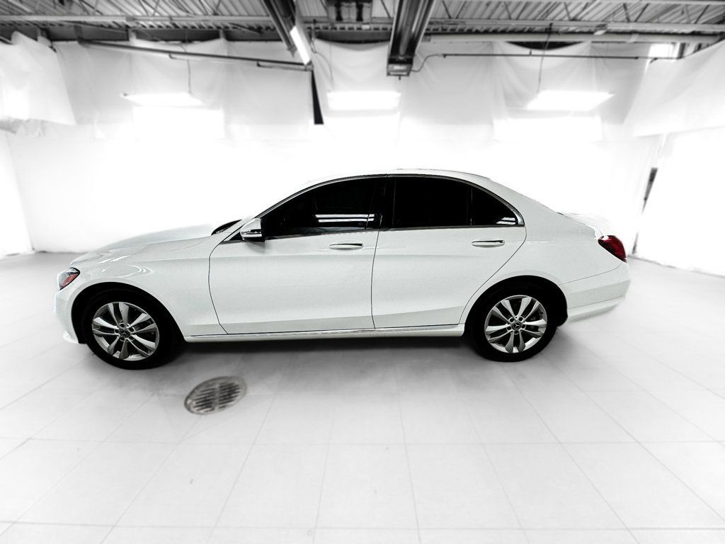 2019 Mercedes Benz C 300 4MATIC photo 3