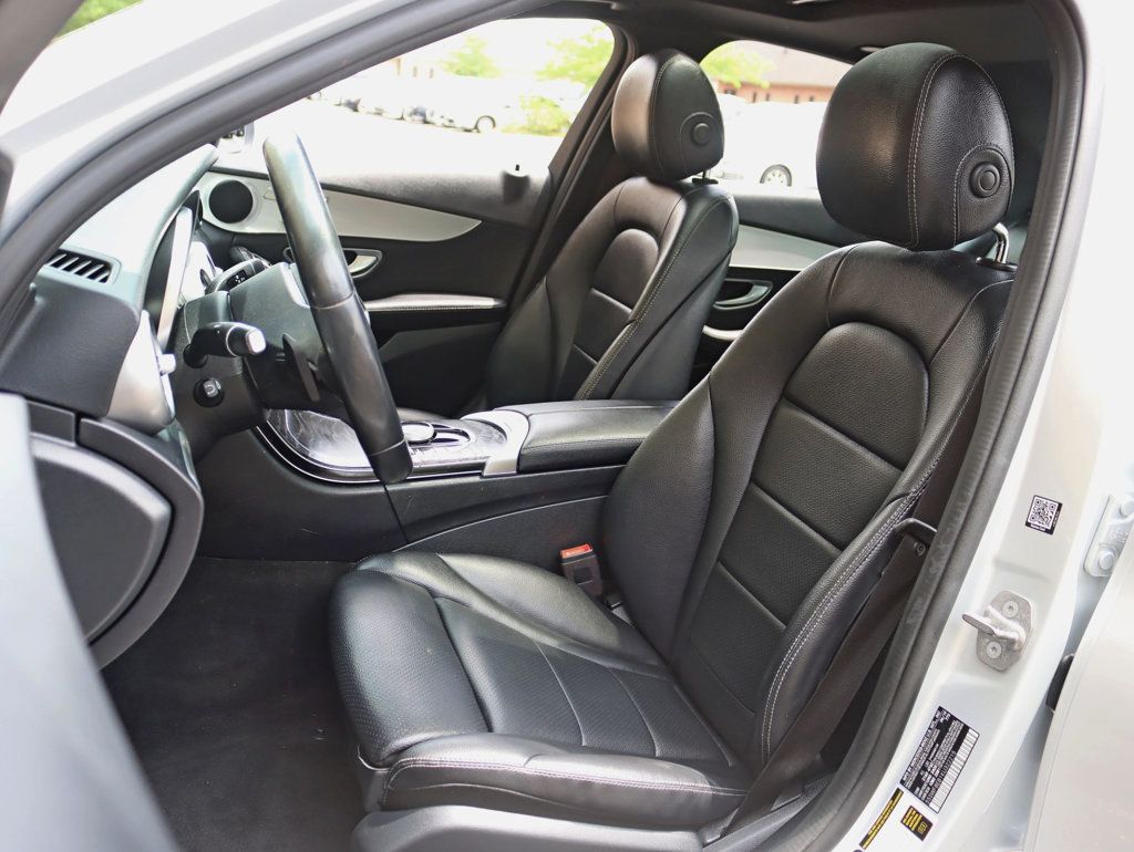 2019 Mercedes-Benz C-Class C 300 4MATIC Sedan - 23037456 - 19