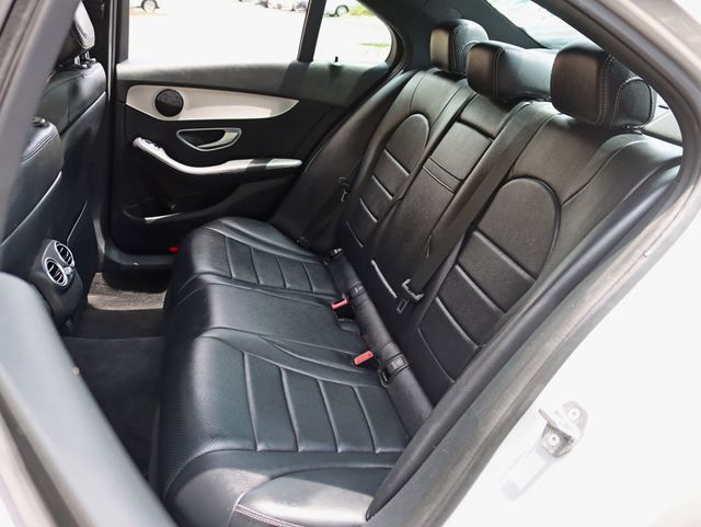 2019 Mercedes-Benz C-Class C 300 4MATIC Sedan - 23037456 - 21