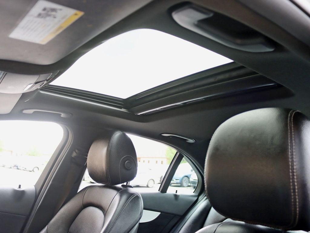 2019 Mercedes-Benz C-Class C 300 4MATIC Sedan - 23037456 - 23