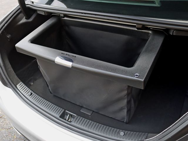 2019 Mercedes-Benz C-Class C 300 4MATIC Sedan - 23037456 - 30