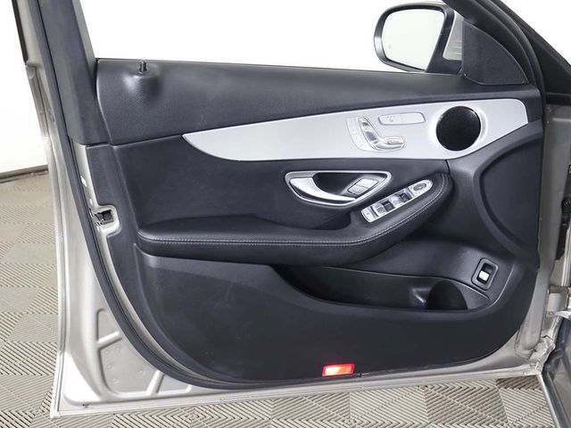 2019 Mercedes-Benz C-Class C 300 4MATIC Sedan - 23002492 - 24
