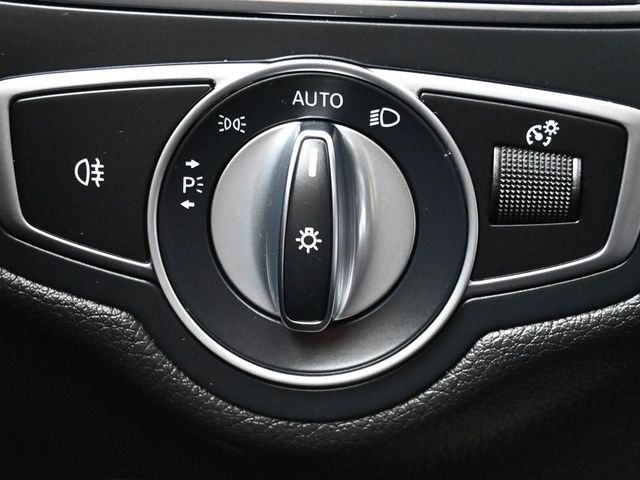 2019 Mercedes-Benz C-Class C 300 4MATIC Sedan - 22999925 - 26