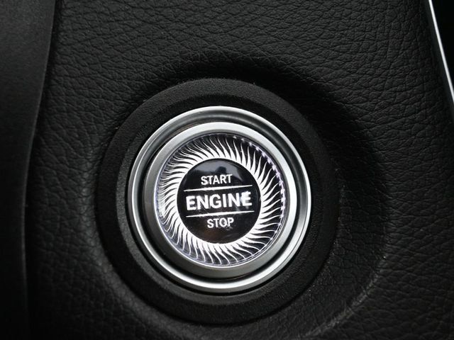 2019 Mercedes-Benz C-Class C 300 4MATIC Sedan - 22999925 - 28