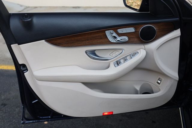 2019 Mercedes-Benz C-Class C 300 4MATIC Sedan - 22969261 - 12