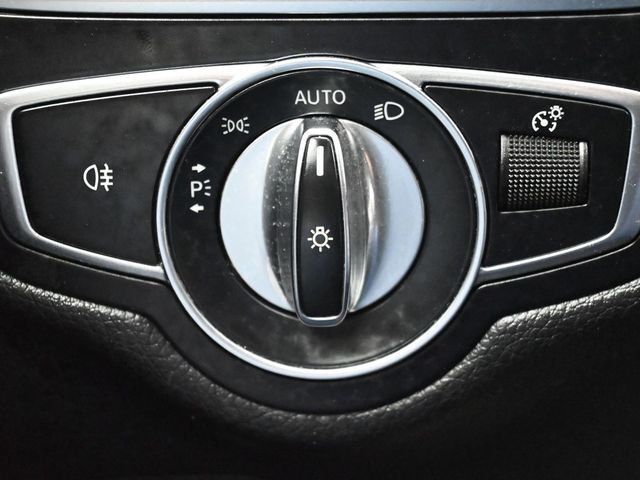 2019 Mercedes-Benz C-Class C 300 4MATIC Sedan - 22993223 - 28