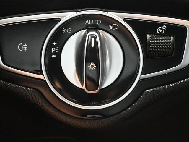 2019 Mercedes-Benz C-Class C 300 4MATIC Sedan - 22996672 - 24