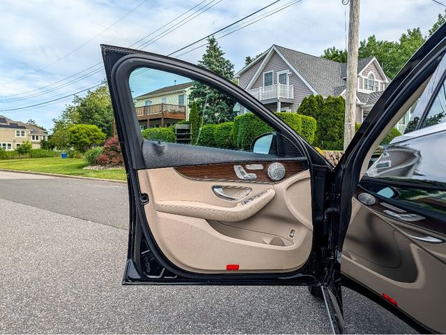 2019 Mercedes-Benz C-Class C 300 4MATIC Sedan - 23033076 - 9