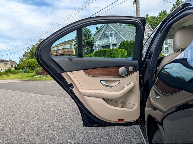 2019 Mercedes-Benz C-Class C 300 4MATIC Sedan - 23033076 - 10