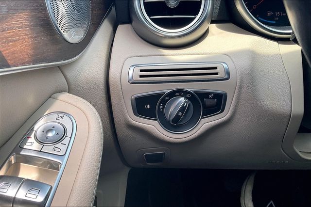 2019 Mercedes-Benz C-Class C 300 4MATIC Sedan - 23068551 - 27