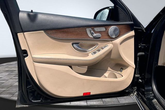2019 Mercedes-Benz C-Class C 300 4MATIC Sedan - 23068551 - 8